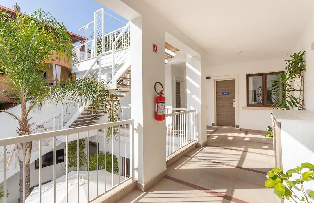Hotel Belvir-1